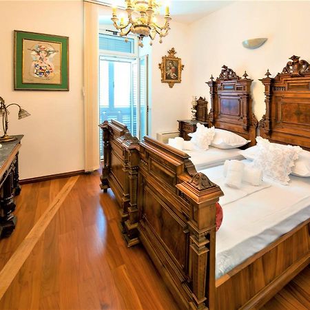 Royal Heritage Apartment In Split Center Buitenkant foto