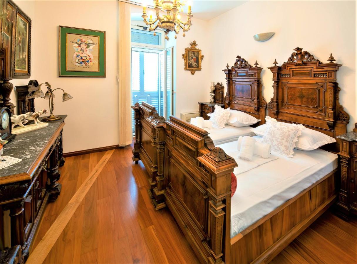 Royal Heritage Apartment In Split Center Buitenkant foto