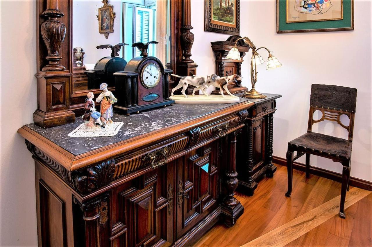 Royal Heritage Apartment In Split Center Buitenkant foto