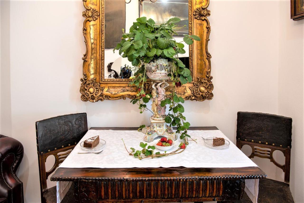 Royal Heritage Apartment In Split Center Buitenkant foto
